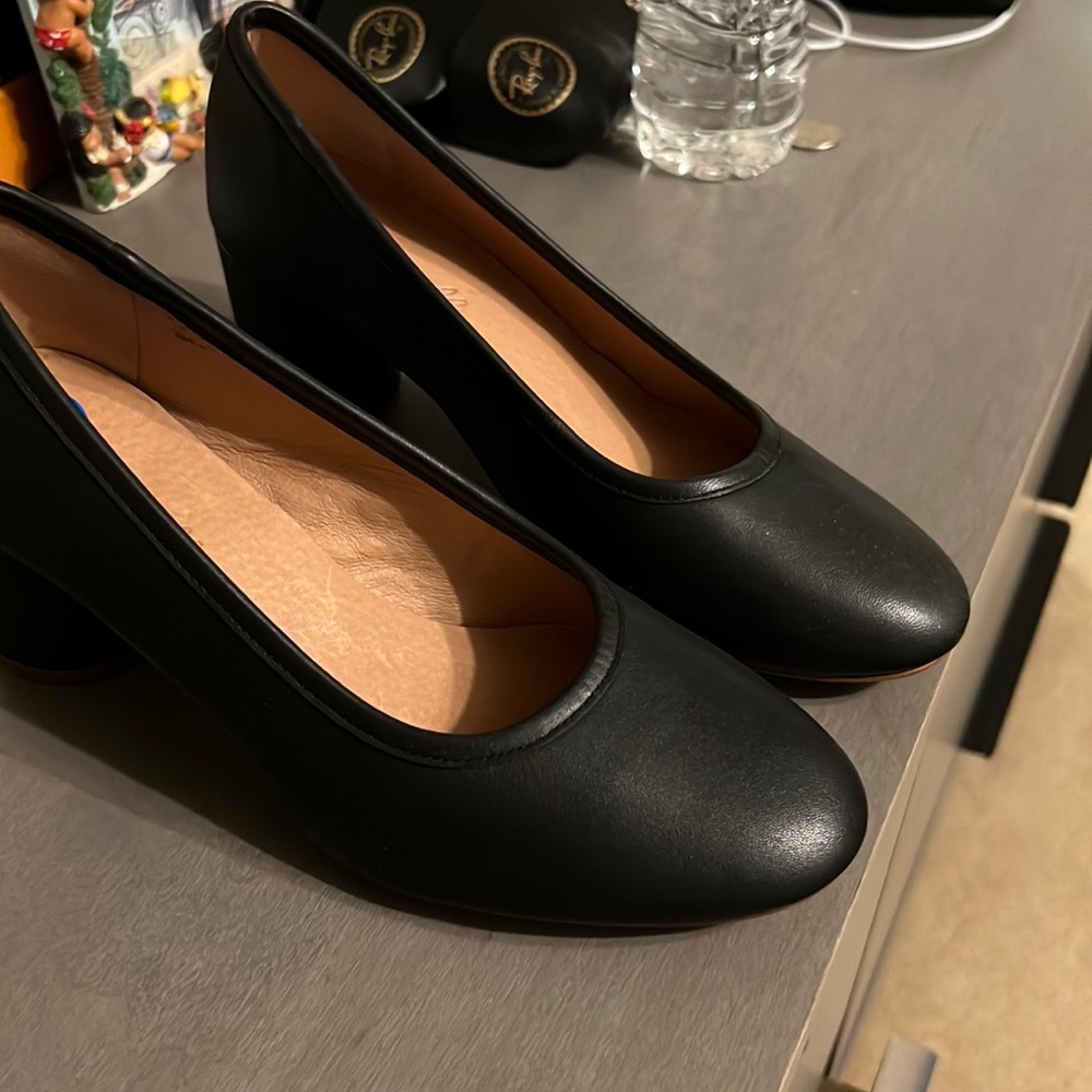 Black heals
